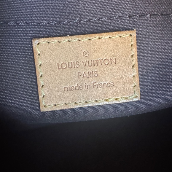 Louis Vuitton bag - Picture 10 of 12